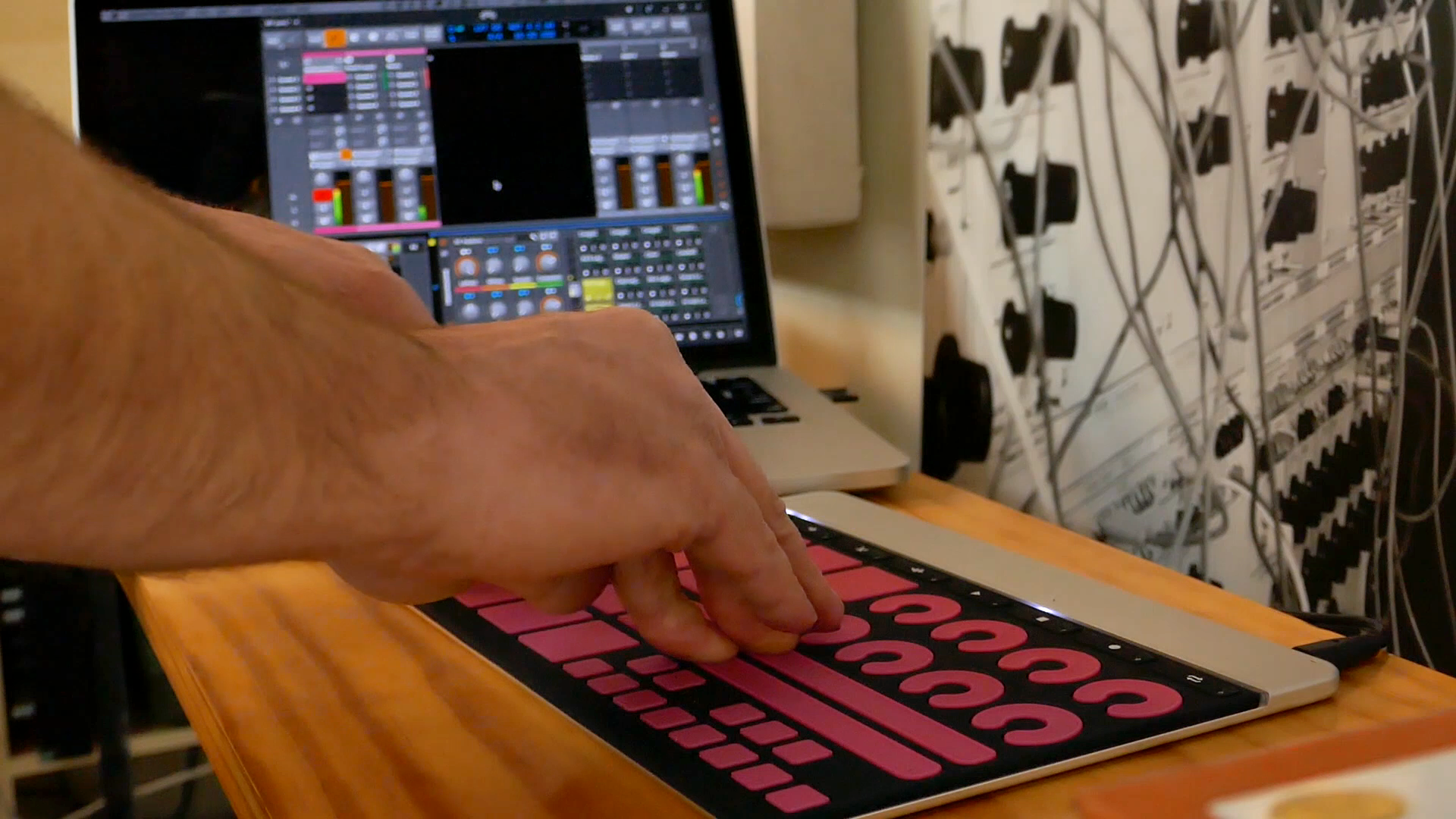 MP Jams! Crushing on the Music Producer Overlay.